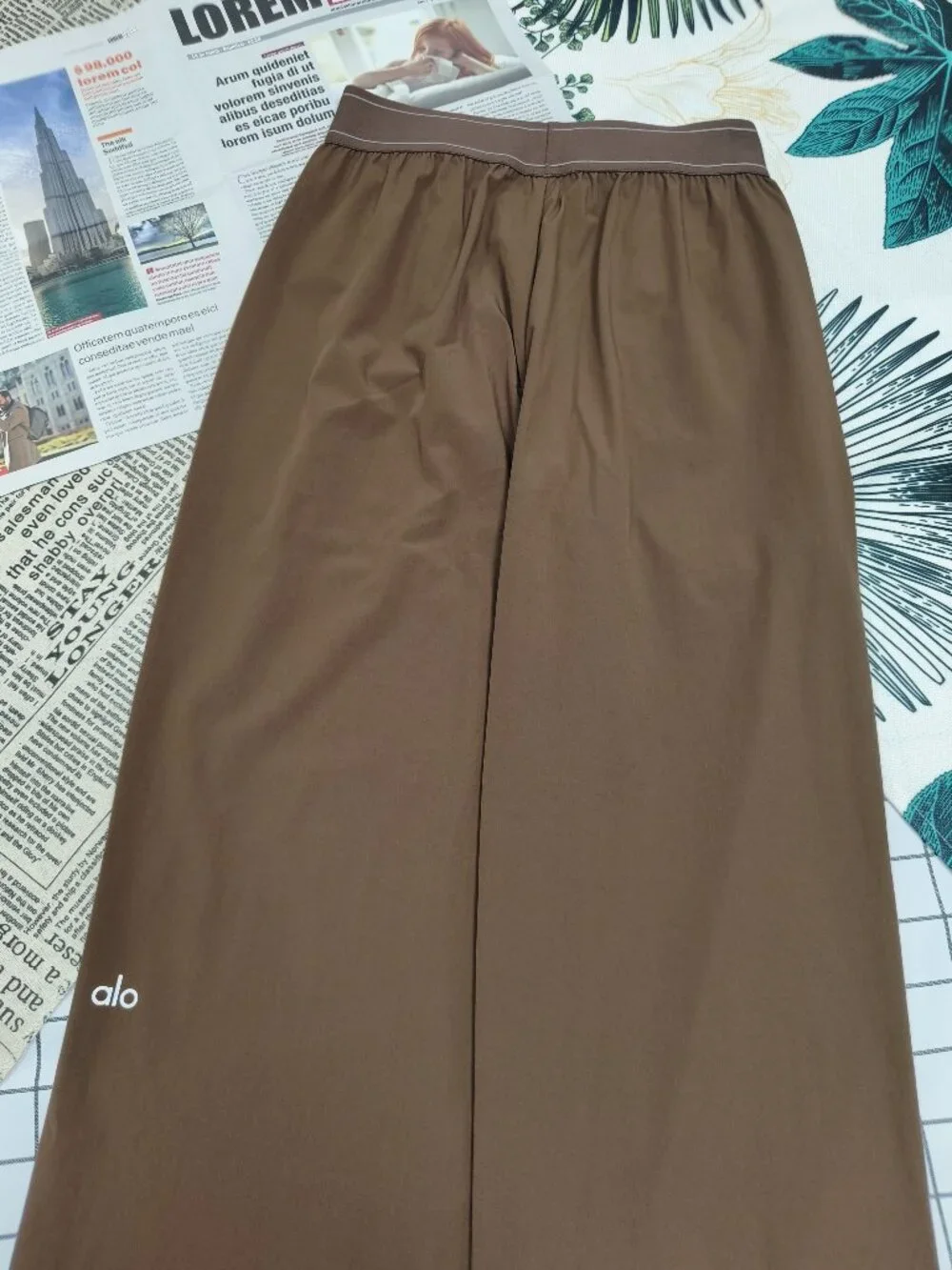 ALO Yoga Suit Up Trouser Espresso Brown🛒Wide Leg Relaxed Fit Pants💵Regular - Picture 5 of 7